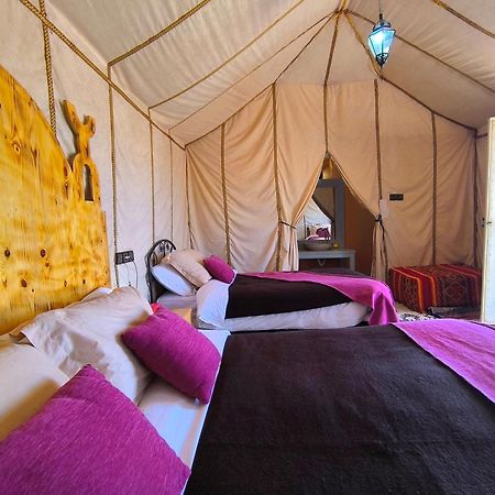 Luxury Bega Camp Hotel เมอร์ซูกา ภายนอก รูปภาพ