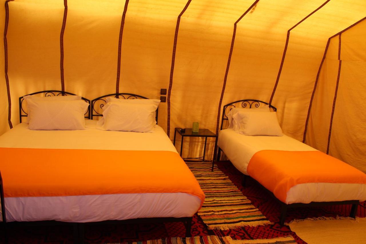 Luxury Bega Camp Hotel เมอร์ซูกา ภายนอก รูปภาพ
