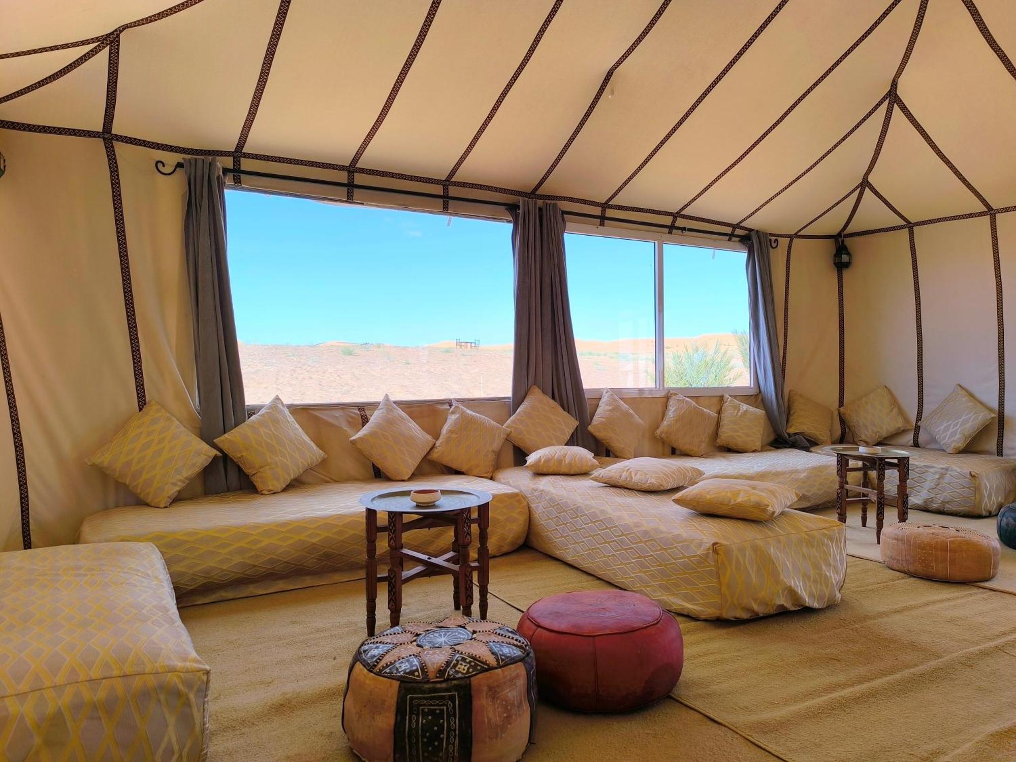 Luxury Bega Camp Hotel เมอร์ซูกา ภายนอก รูปภาพ
